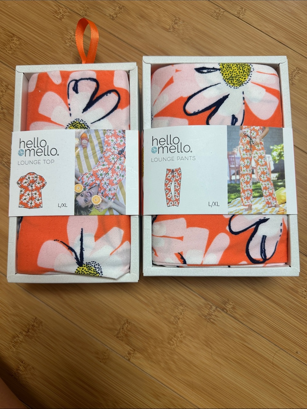 Hello Mello Lounging Pajamas - Orange and white floral set L/XL NWT